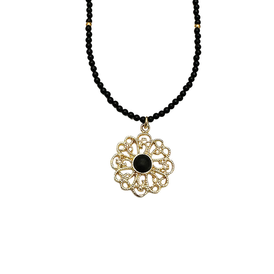 Dije Flor Filigrana -Oro